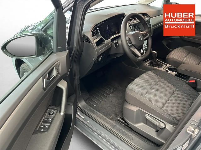 Volkswagen Touran DSG Plus