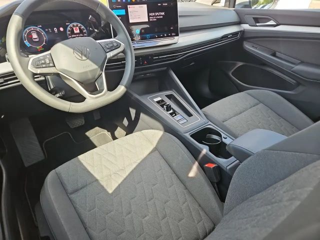 Volkswagen Golf 1.5 TSI DSG Life