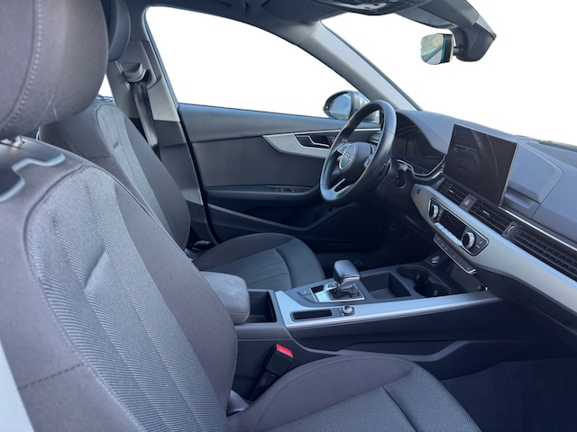 Audi A4 40 TFSI Avant S-Tronic