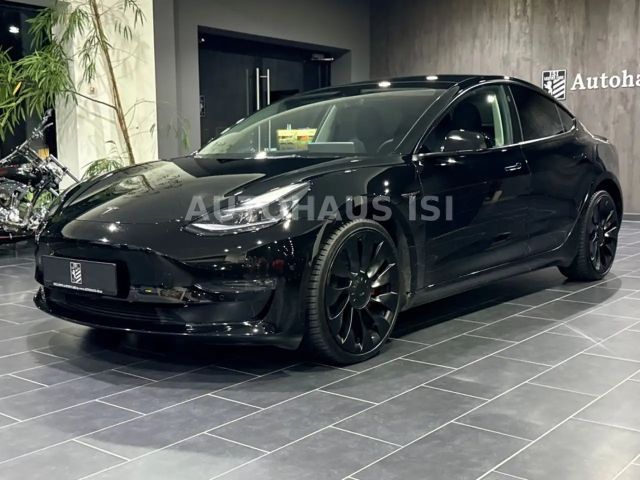 Tesla Model 3 AWD Performance