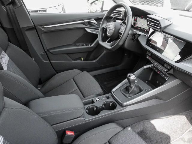 Audi A3 35 TFSI Sedan