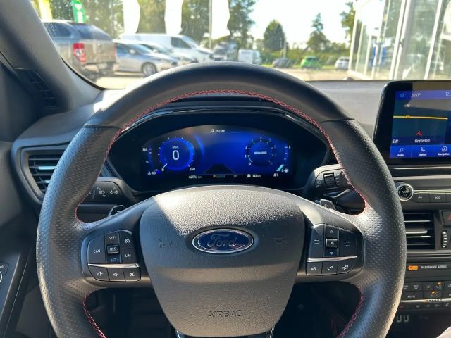 Ford Focus EcoBoost ST Line