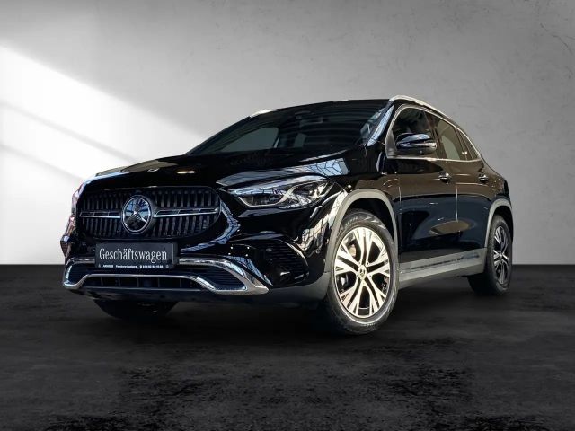 Mercedes-Benz GLA 180 Progressive