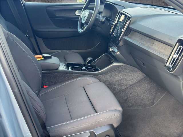 Volvo C40 Core Recharge