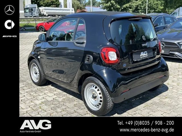 Smart EQ fortwo smart EQ fortwo 22 kW DAB Klima SHZ LED RDK