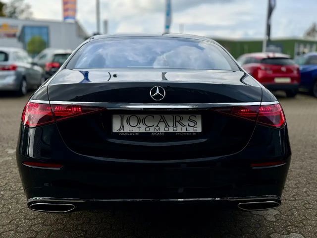 Mercedes-Benz S 580 4MATIC AMG Line Sedan
