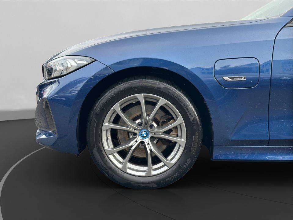 BMW 320 320e Touring