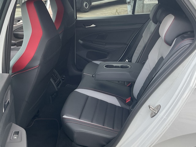 Volkswagen Golf DSG GTI