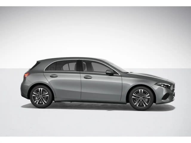 Mercedes-Benz A 180 A 180 d Hatchback