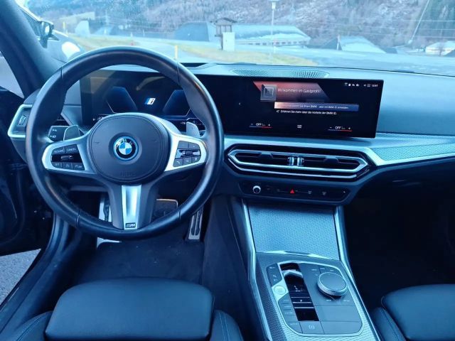 BMW 330 330e Touring xDrive