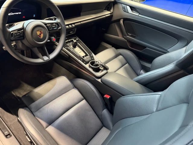 Porsche 992 Cabrio Carrera