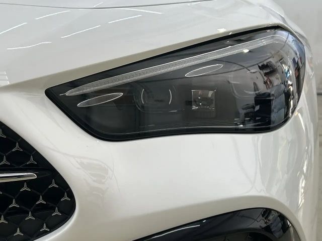 Mercedes-Benz CLE 200 4MATIC AMG Line