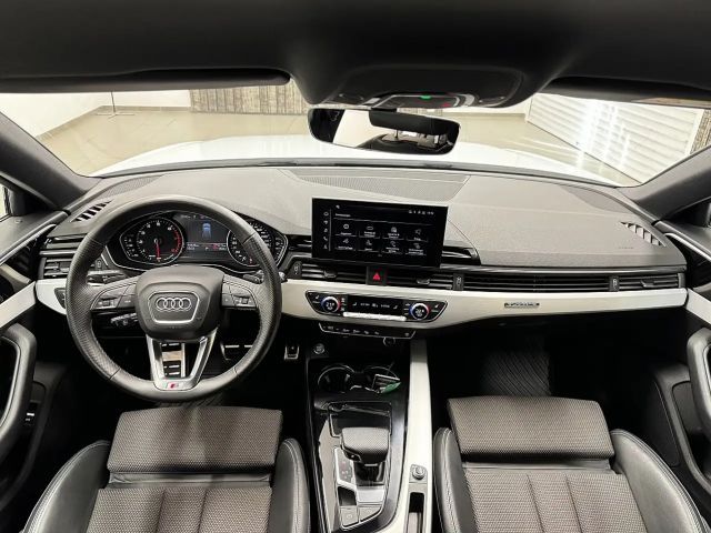 Audi A4 40 TFSI Avant Quattro S-Tronic
