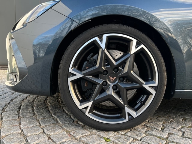 Cupra Leon 2.0 TSI 4Drive DSG Sportstourer