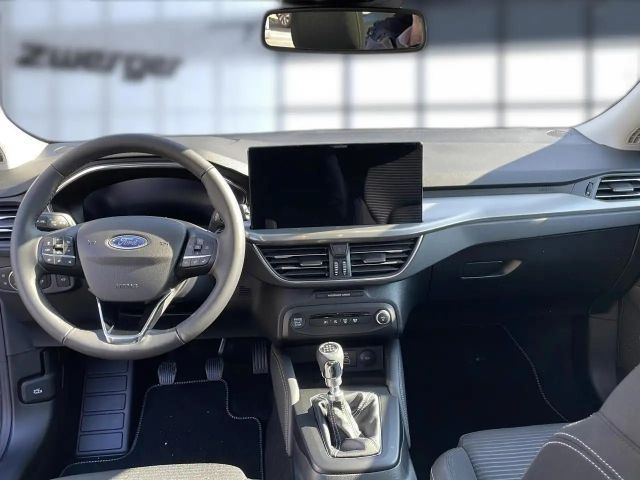 Ford Focus Titanium Wagon