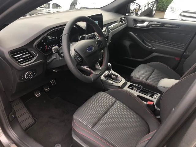 Ford Focus EcoBoost ST Line Wagon