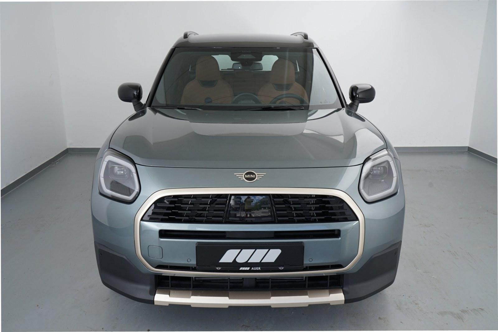 MINI Cooper C Countryman 