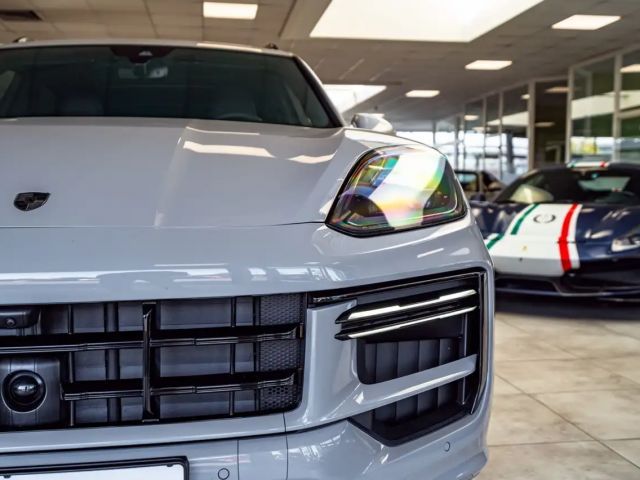 Porsche Cayenne E-Hybrid Turbo