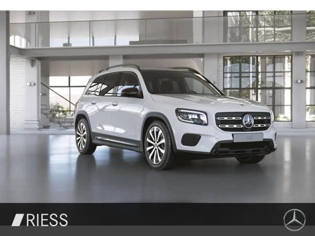 Mercedes-Benz GLB 200 NIGHT-MULTI-AHK-PANO-