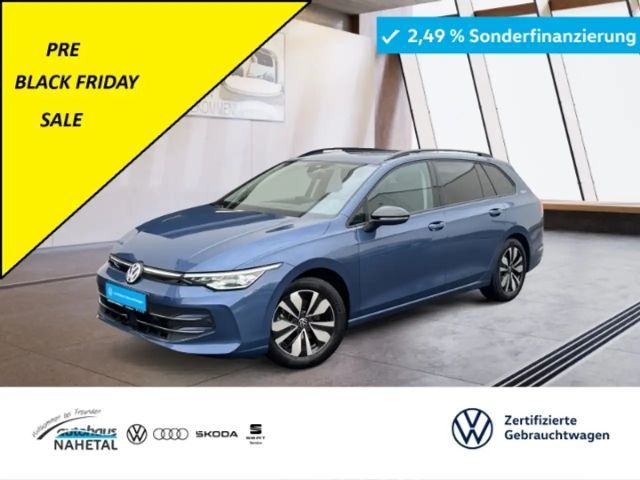 Volkswagen Golf 1.5 eTSI DSG Variant