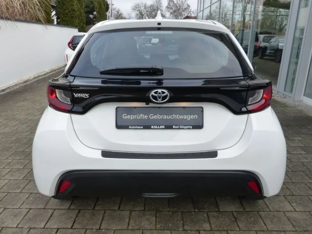 Toyota Yaris Comfort Hatchback