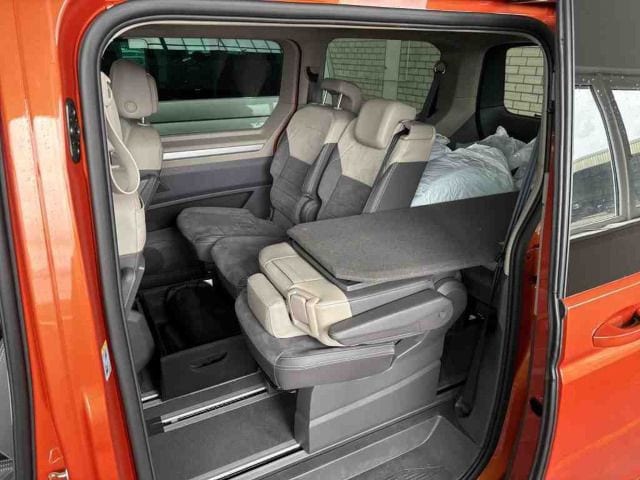 Volkswagen Multivan 2.0 TDI Lang T7