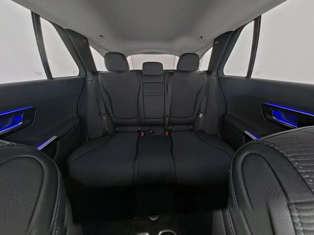 Mercedes-Benz C 180 AVANTGARDE Estate