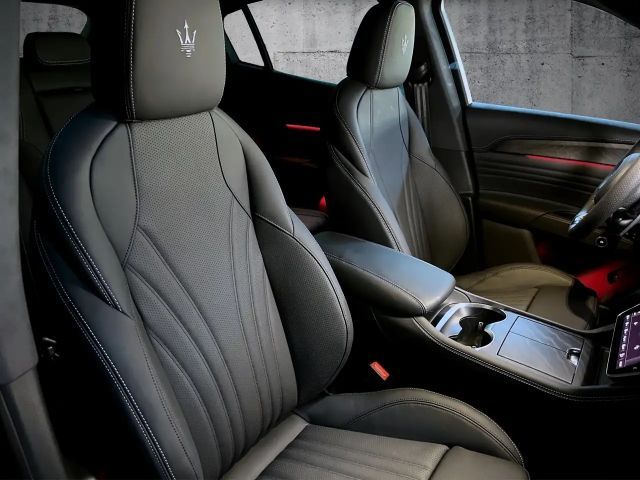 Maserati Grecale Modena