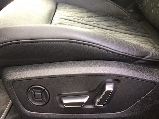 Audi S6 Avant Quattro