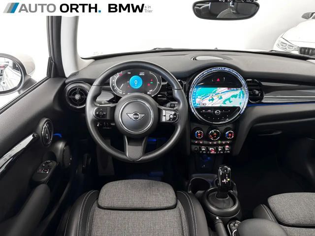 MINI One One AUTOM. NAVI LED PANO SPORTSITZ DIG.TACHO SHZ