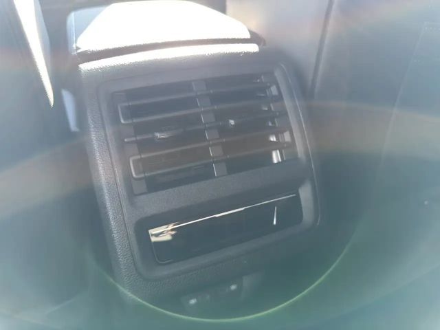 Volkswagen Golf Business DSG Variant