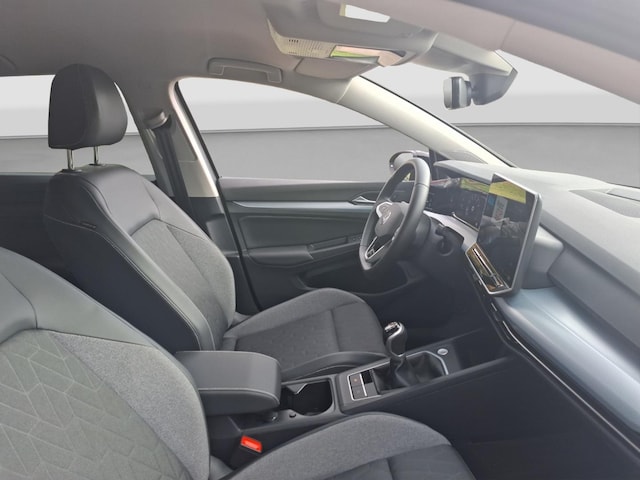 Volkswagen Golf 1.5 115 PS AHK NAVI ACC LED