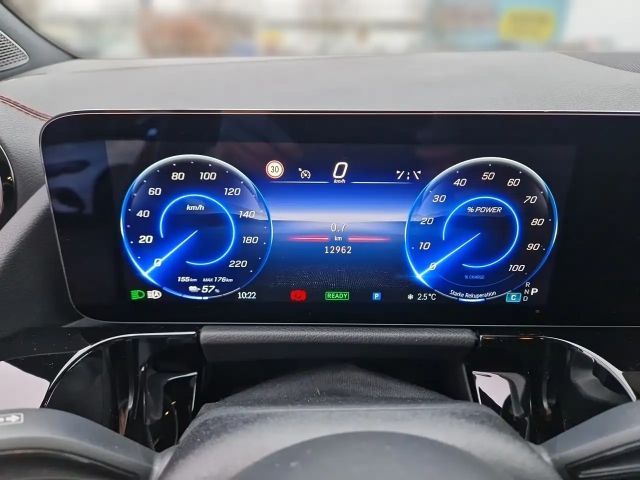 Mercedes-Benz EQA 350 4MATIC AMG Line