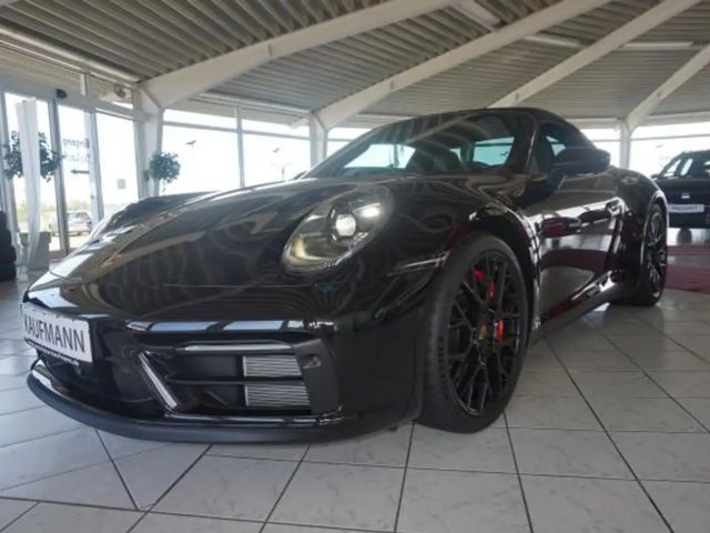 Porsche 992 Cabrio Targa