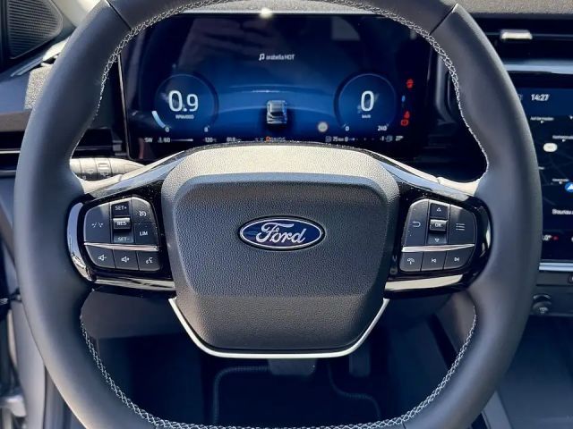 Ford Puma EcoBoost Titanium