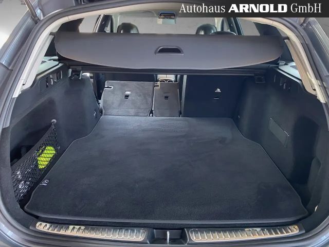 Mercedes-Benz C 200 AVANTGARDE Estate