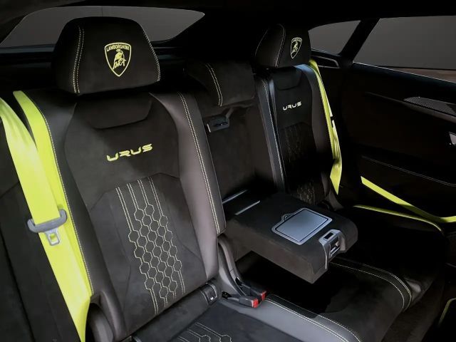 Lamborghini Urus Perfomante
