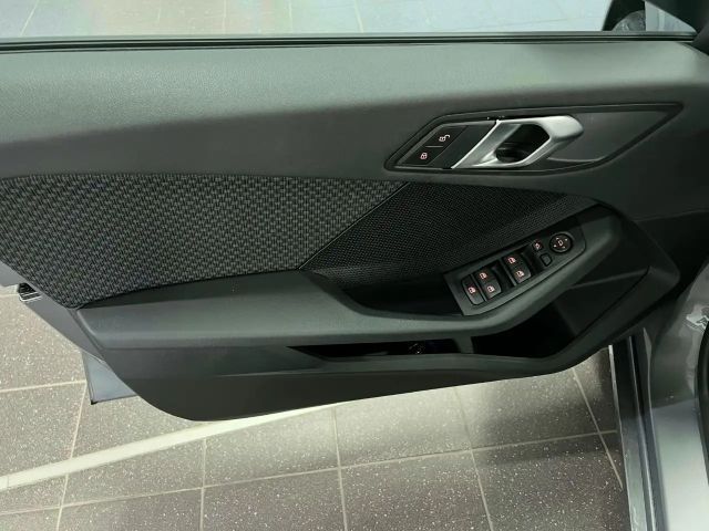 BMW 118 118d Advantage pakket Sedan