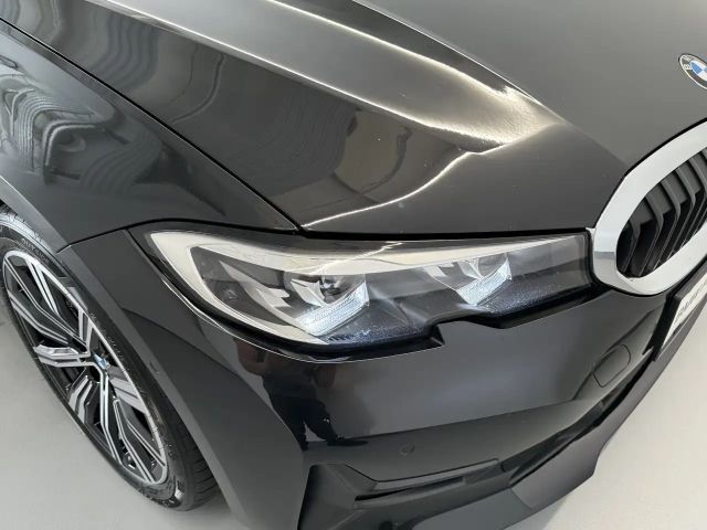 BMW 320 320d xDrive