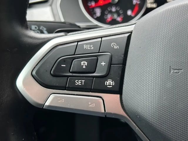 Volkswagen Passat 1.5 TSI Business DSG Variant