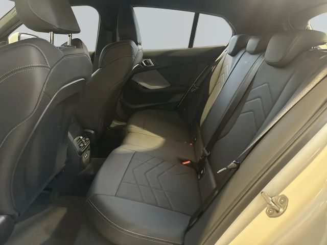 BMW 120 Comfort pakket M-Sport Sedan