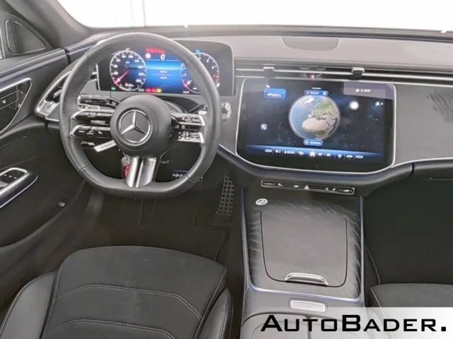 Mercedes-Benz E 200 AMG Line Sedan