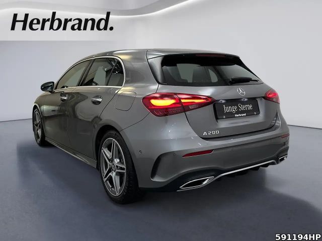 Mercedes-Benz A 200 AMG Line