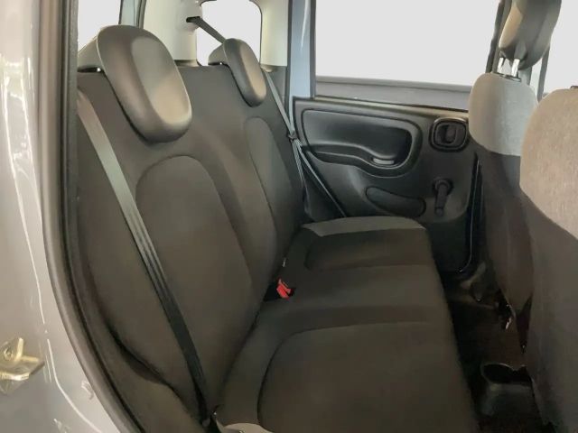 Fiat Panda 1,0 Hybrid  Allwetterreifen/Klima/DAB