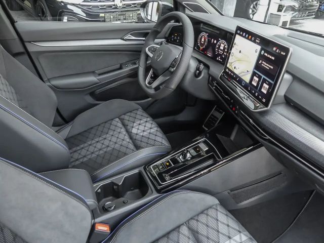 Volkswagen Golf 1.5 eTSI R-Line