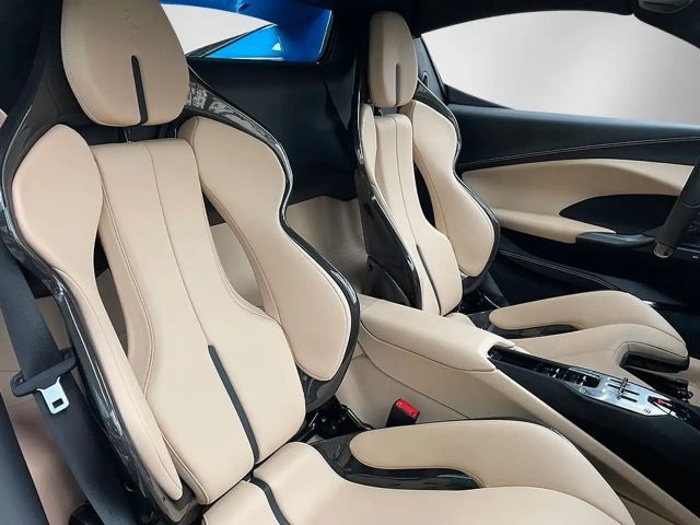 Ferrari 296 GTS Carbon / Lift *Ferrari-Dresden*