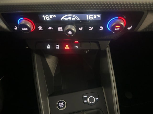 Audi A1 30 TFSI S-Tronic Sportback