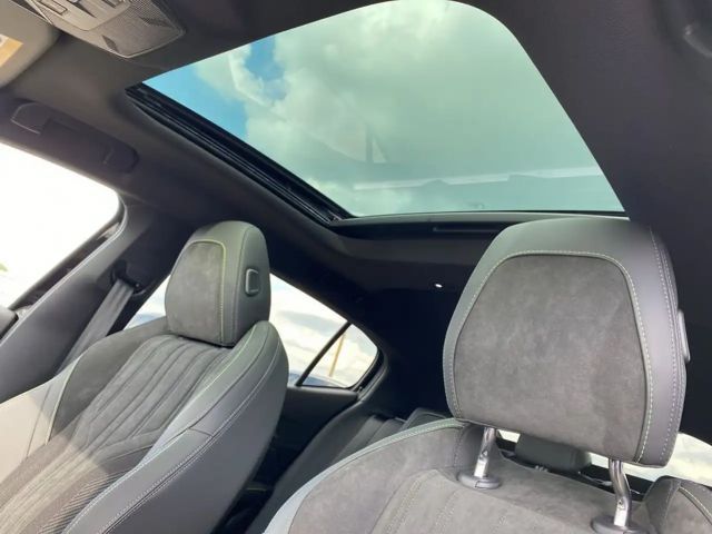 Peugeot 408 GT-Line Hybrid