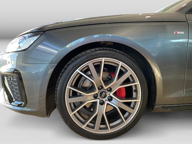 Audi A4 40 TDI Avant S-Line S-Tronic