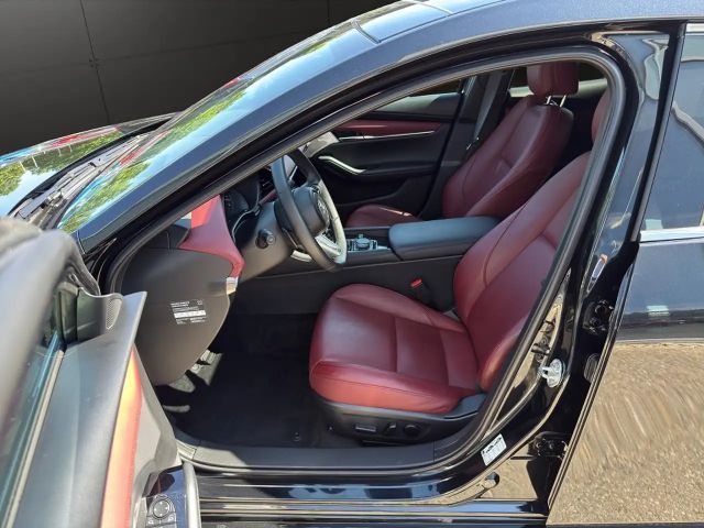 Mazda 3 4WD Exclusive-line